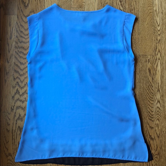 Pretty Blue Blouse - Picture 2 of 2